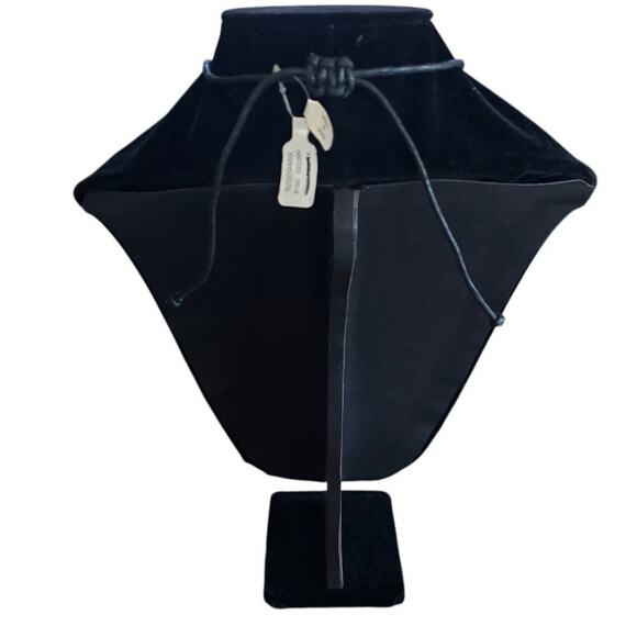 Free People Summertime Cord Choker in black with Pendant NWT - Picture 3 of 3